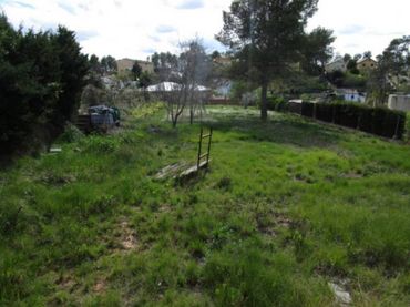 Terreno industrial en venta en Calle OLOT