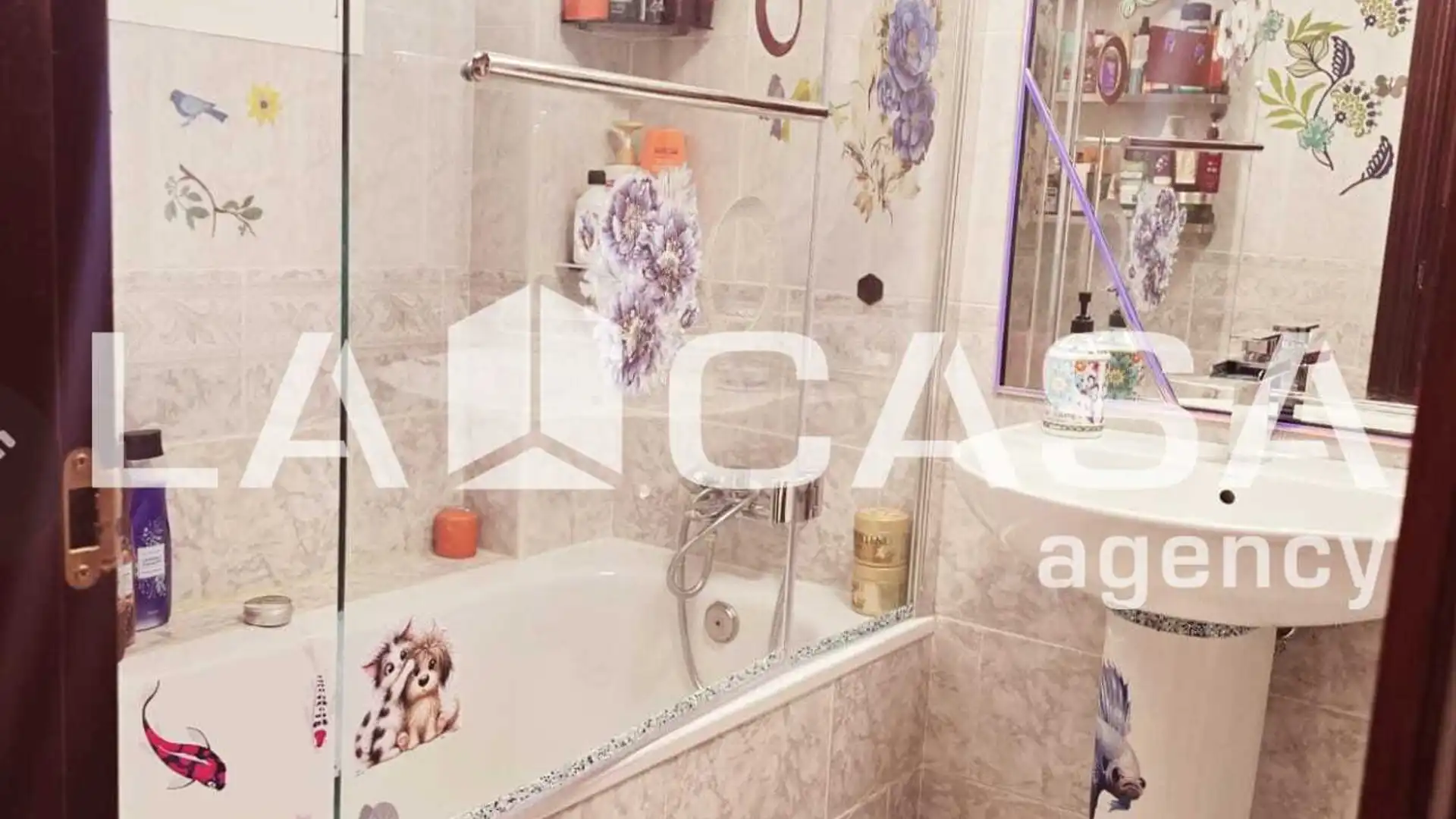 Baño de Piso en venta en  Sevilla Capital con Aire acondicionado y Balcón