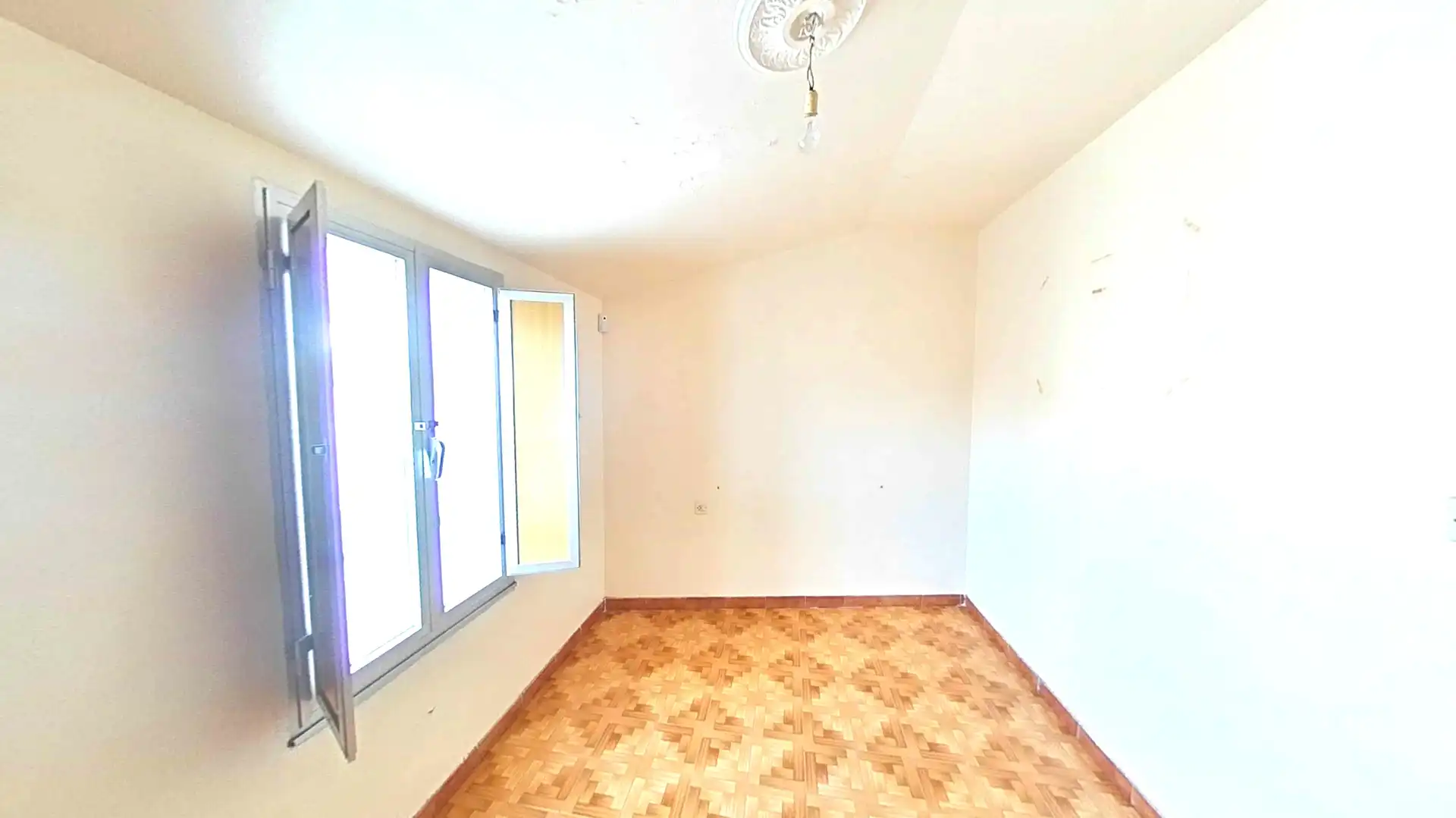 Flat for sale in Santos, Cariño