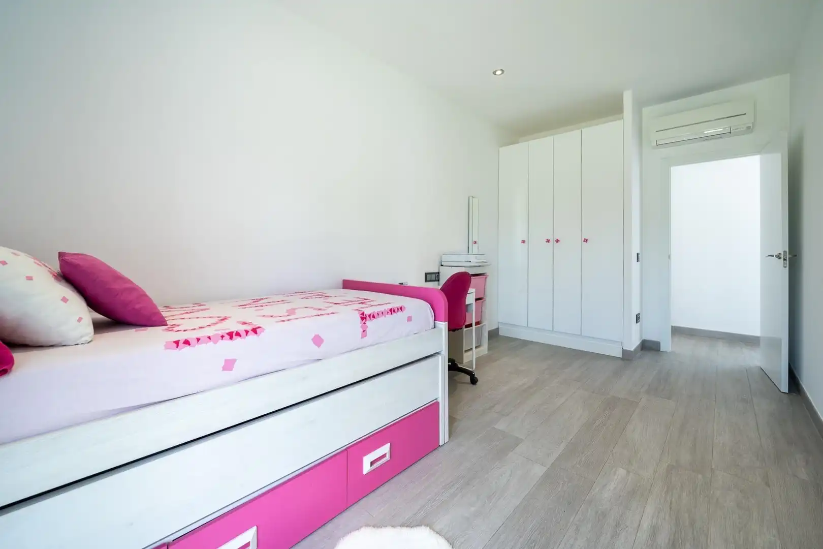 Habitación de Casa o chalet en venta en Llucmajor con Aire acondicionado, Calefacción y Jardín privado