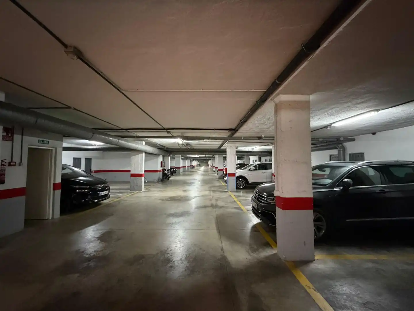 Parking of Flat for sale in Roquetas de Mar  with Air Conditioner, Terrace and Storage room