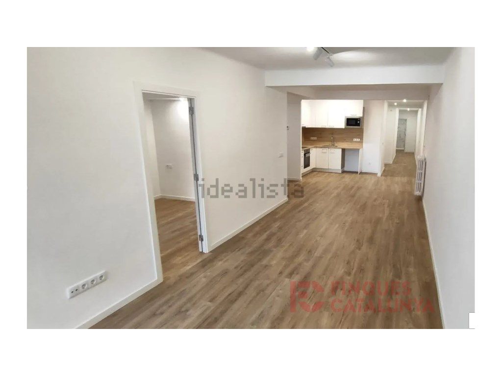 Bedroom of Flat for sale in Girona Capital