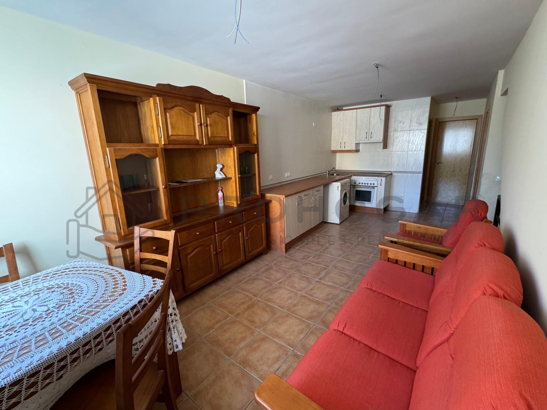 Sala d'estar de Dúplex en venda en Valdemanco amb Calefacció