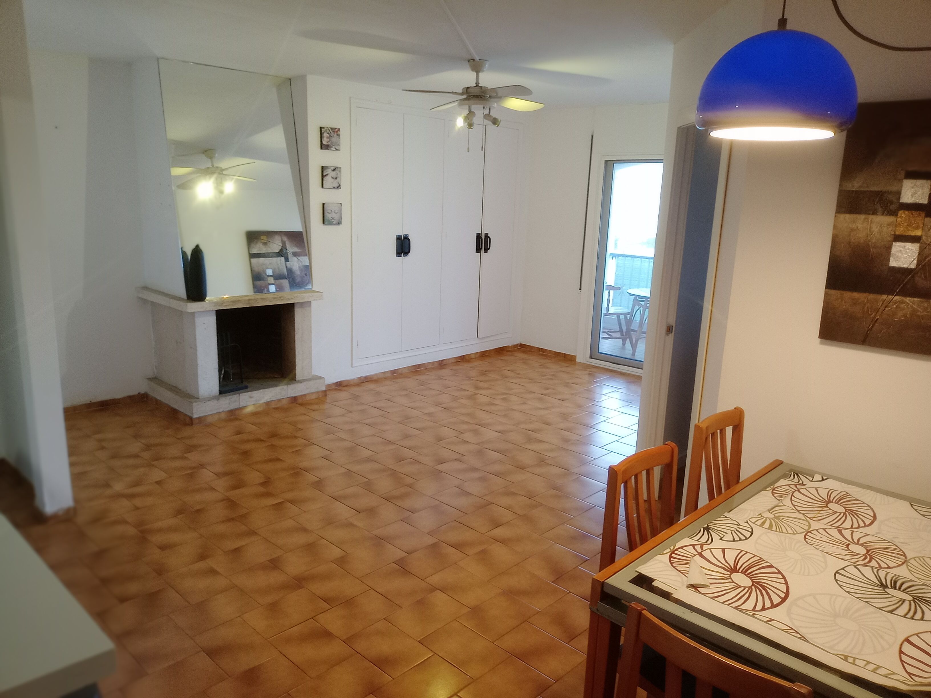 Menjador de Apartament en venda en Empuriabrava amb Terrassa