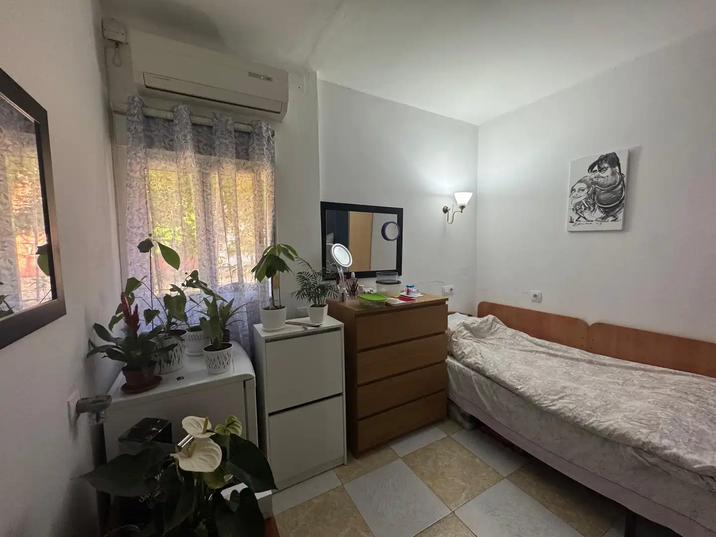 Bedroom of Flat for sale in Sevilla
