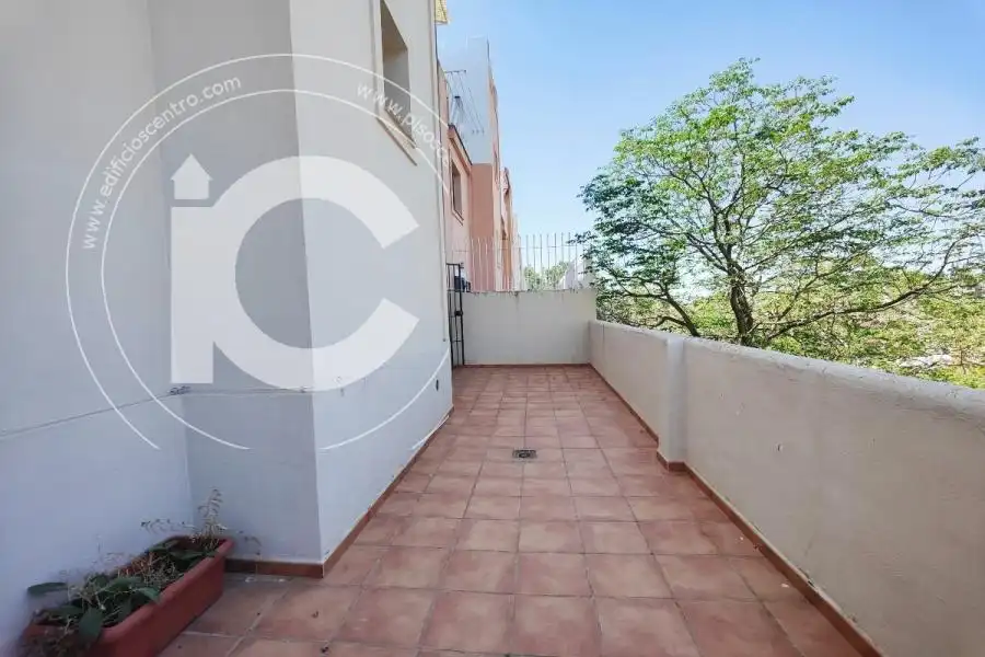 Terraza de Casa o chalet de alquiler en Huétor Vega con Aire acondicionado y Jardín privado