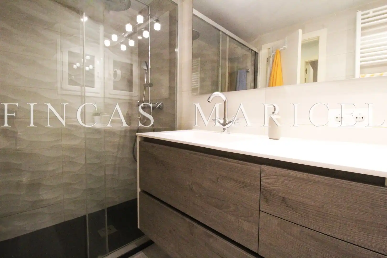 Flat for sale in Centre
