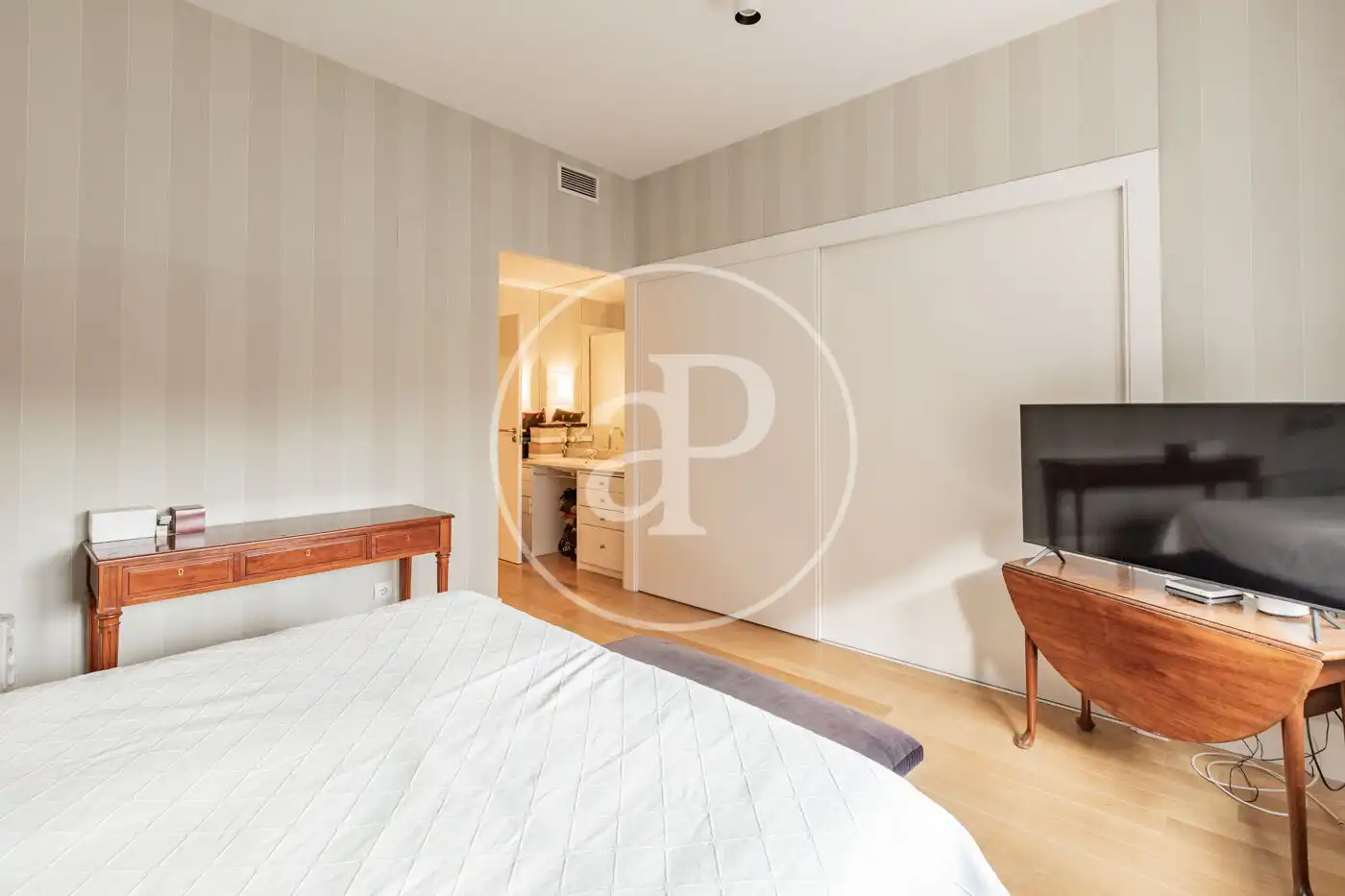 Habitación de Piso en venta en Madrid con Aire acondicionado, Calefacción y Terraza