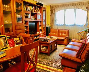 Living room of Flat for sale in Avilés  with Heating, Parquet flooring and Storage room