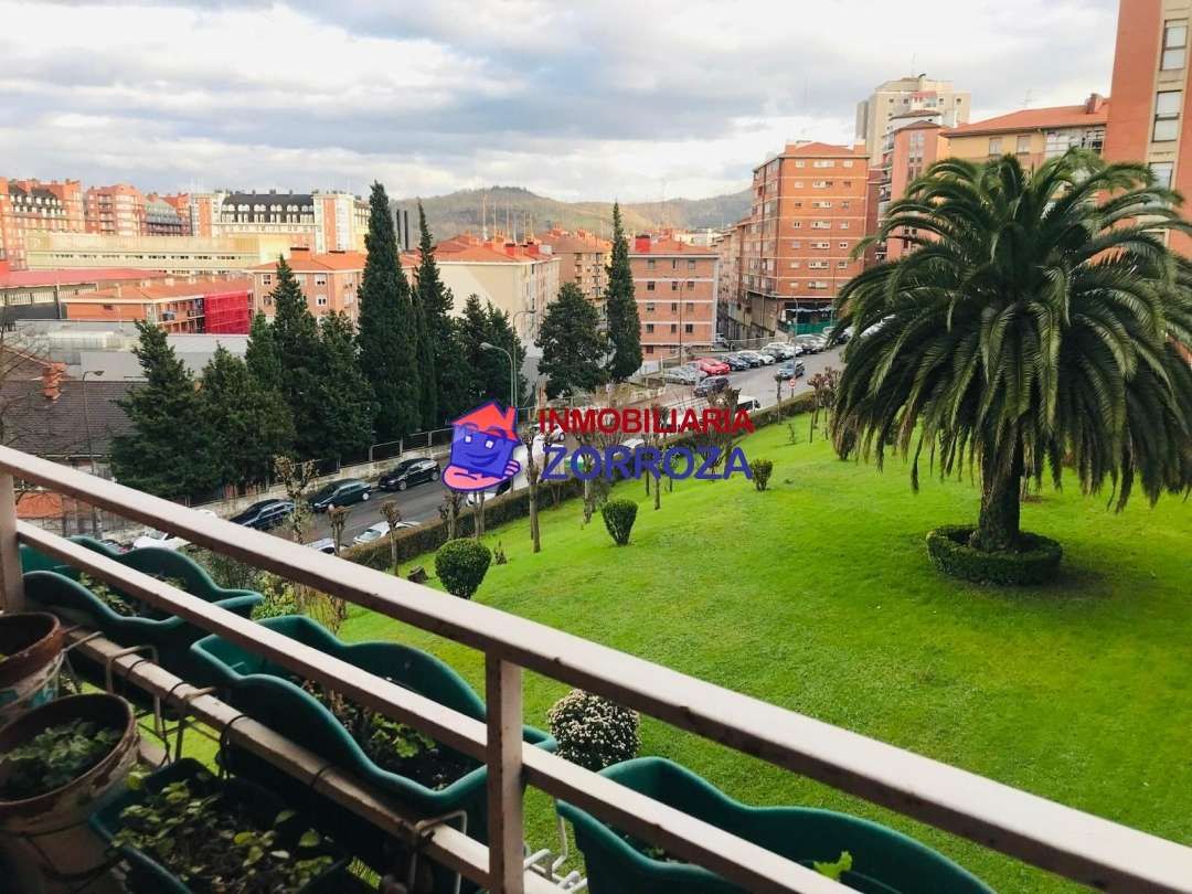Exterior view of Flat for sale in Bilbao   with Heating and Balcony