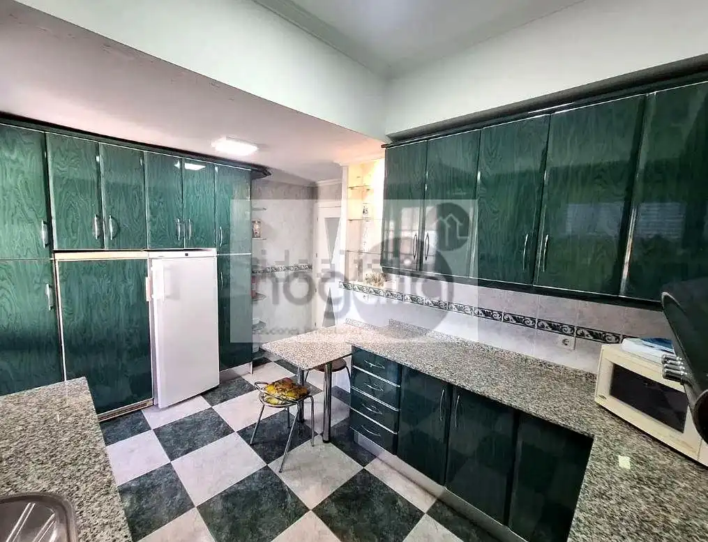 Kitchen of Flat for rent in Sevilla  with Air Conditioner, Furnished and Community pool