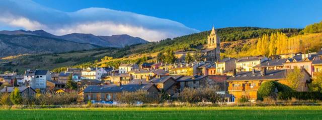 Casa-chalet en Venta en Estavar en Llívia