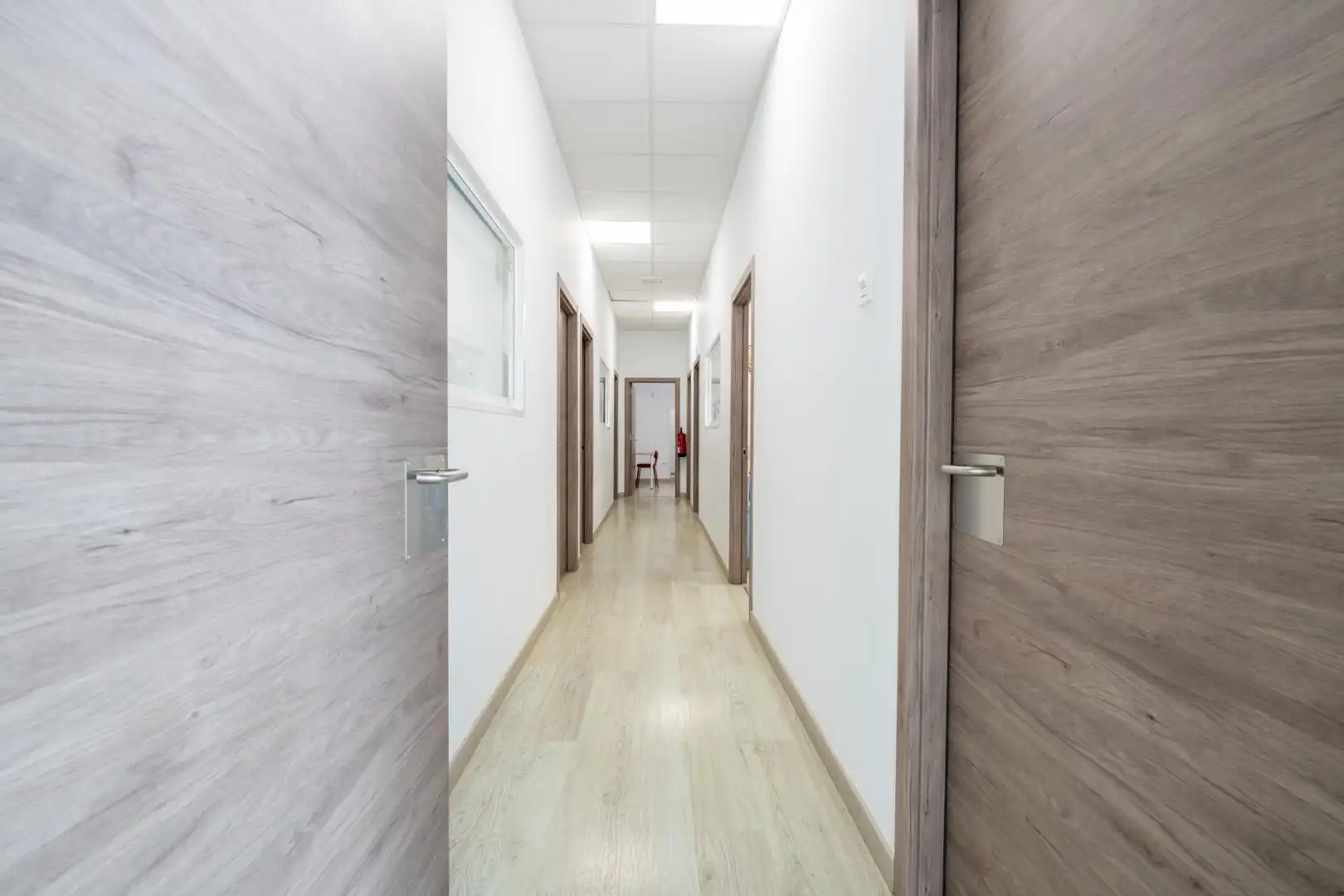 Business premises for sale in Calle de la Costa de la Luz, imagen 3