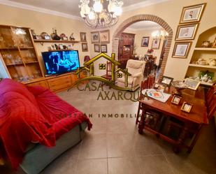 Sala d'estar de Casa o xalet en venda en Vélez-Málaga amb Terrassa