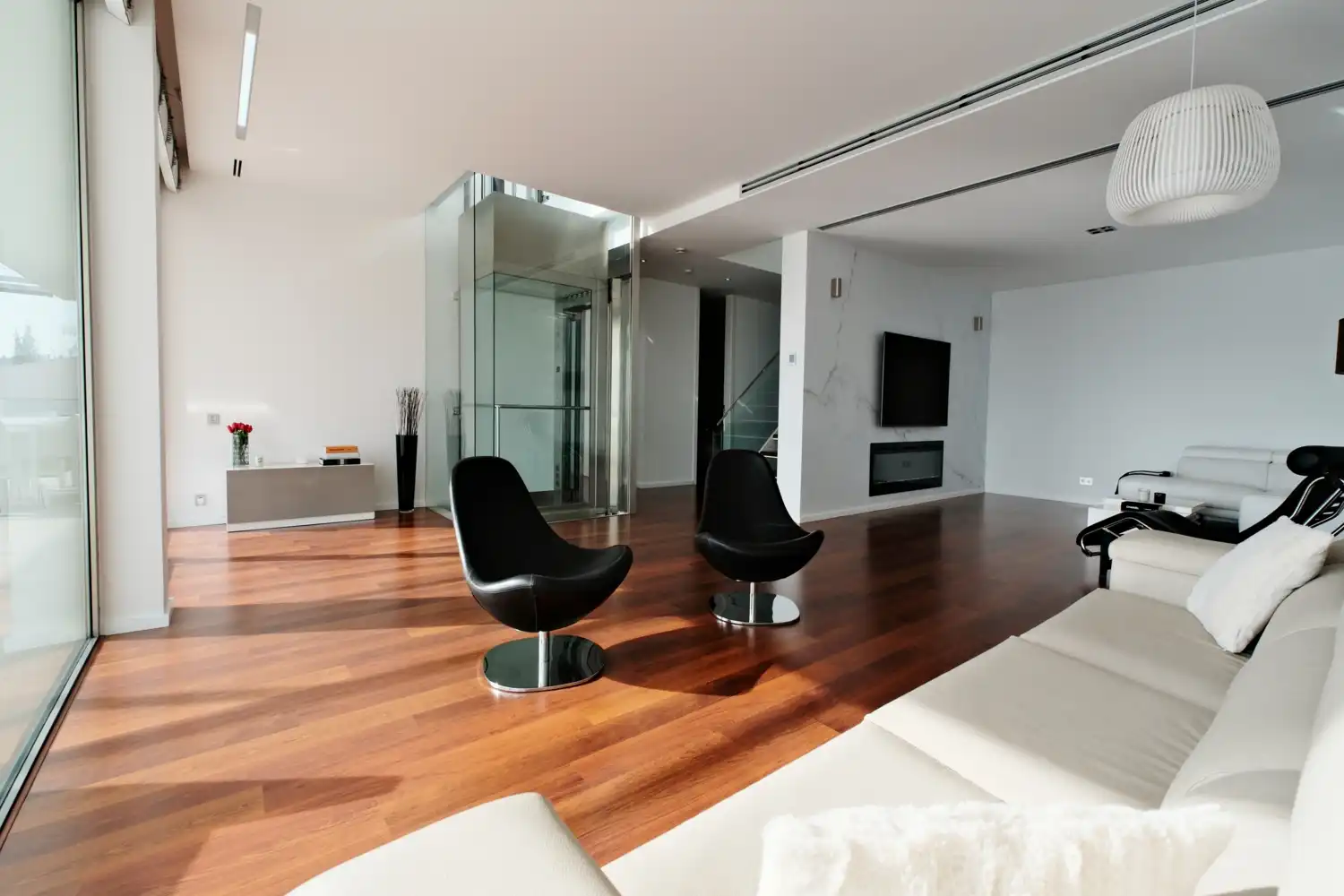 Sala d'estar de Casa o xalet en venda en Sagunto / Sagunt amb Aire condicionat, Calefacció i Jardí privat