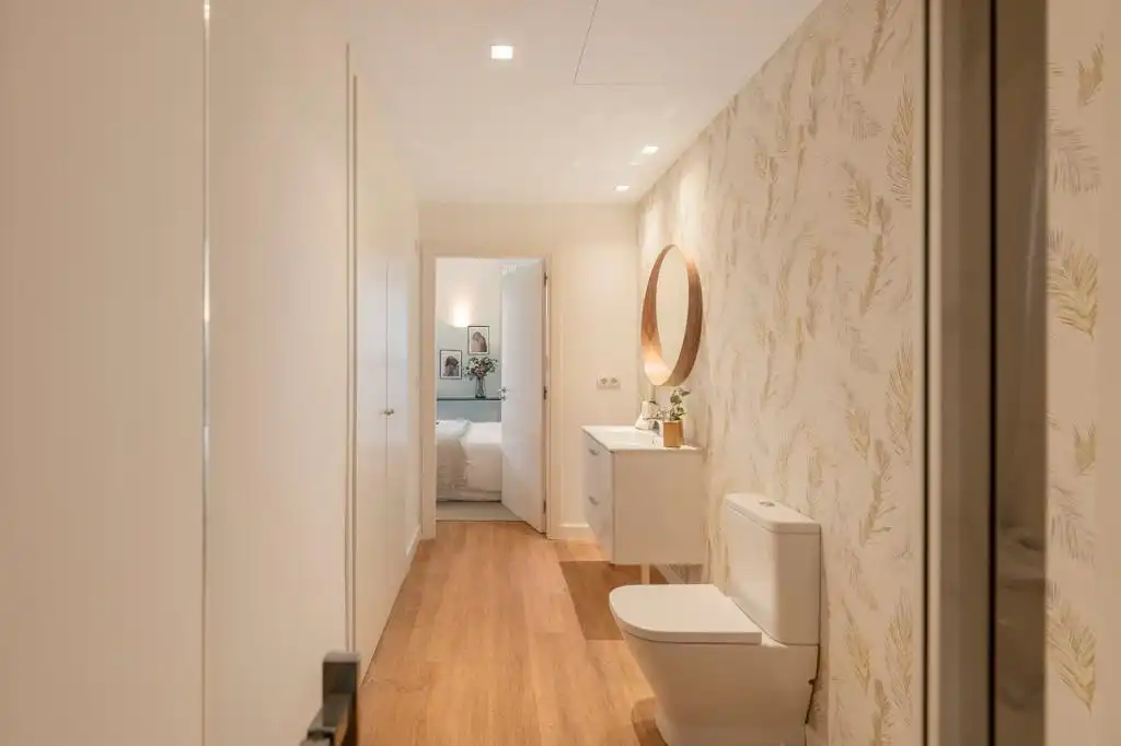 Baño de Piso en venta en Valencia con Aire acondicionado, Calefacción y Trastero