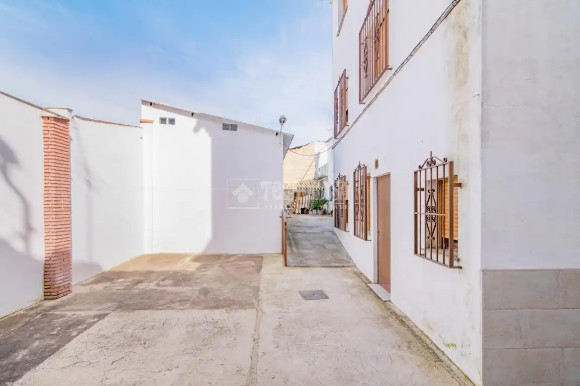 Exterior view of Flat for sale in Lucena  with Air Conditioner, Heating and Home automation