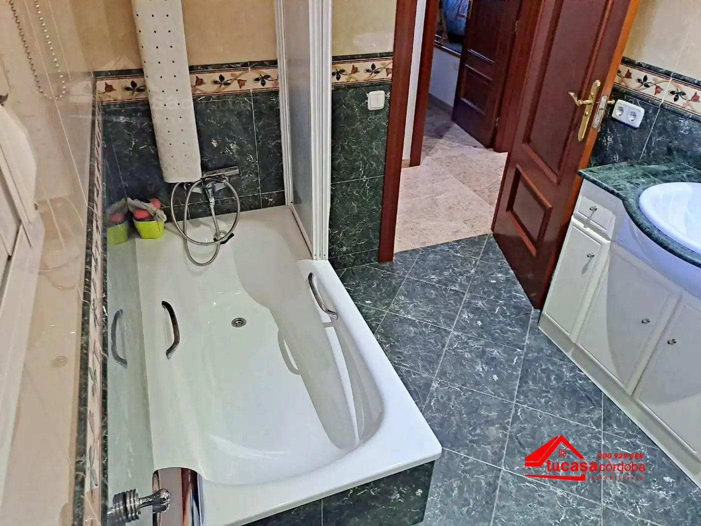 Bathroom of Country homes for sale in Córdoba  with Storage room and Swimming Pool