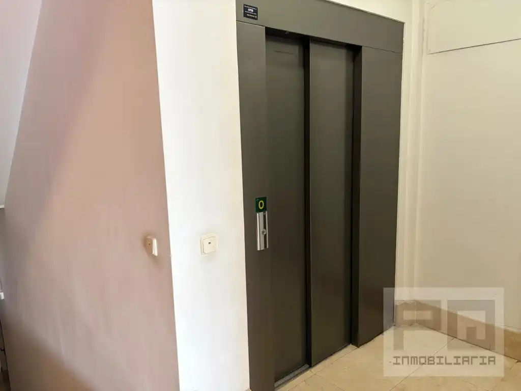 Piso de alquiler en Las Navas del Marqués 