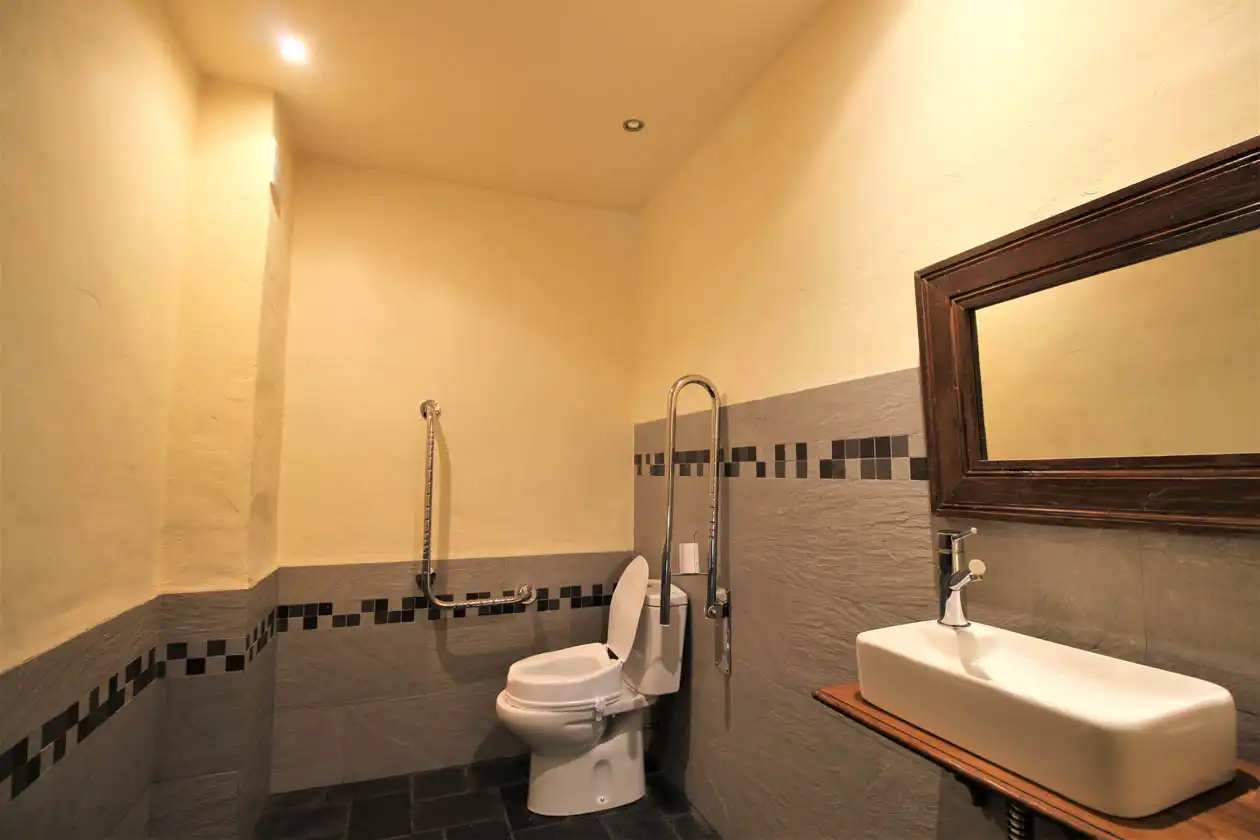 Baño de Casa o chalet en venta en A Pontenova   con Jardín privado