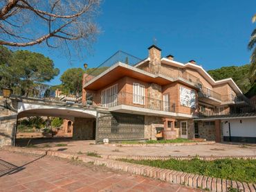 House with pool for sale in Sant Crist