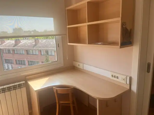 Schlafzimmer von Wohnung zur Miete in Sant Cugat del Vallès mit Klimaanlage, Heizung und Parkett
