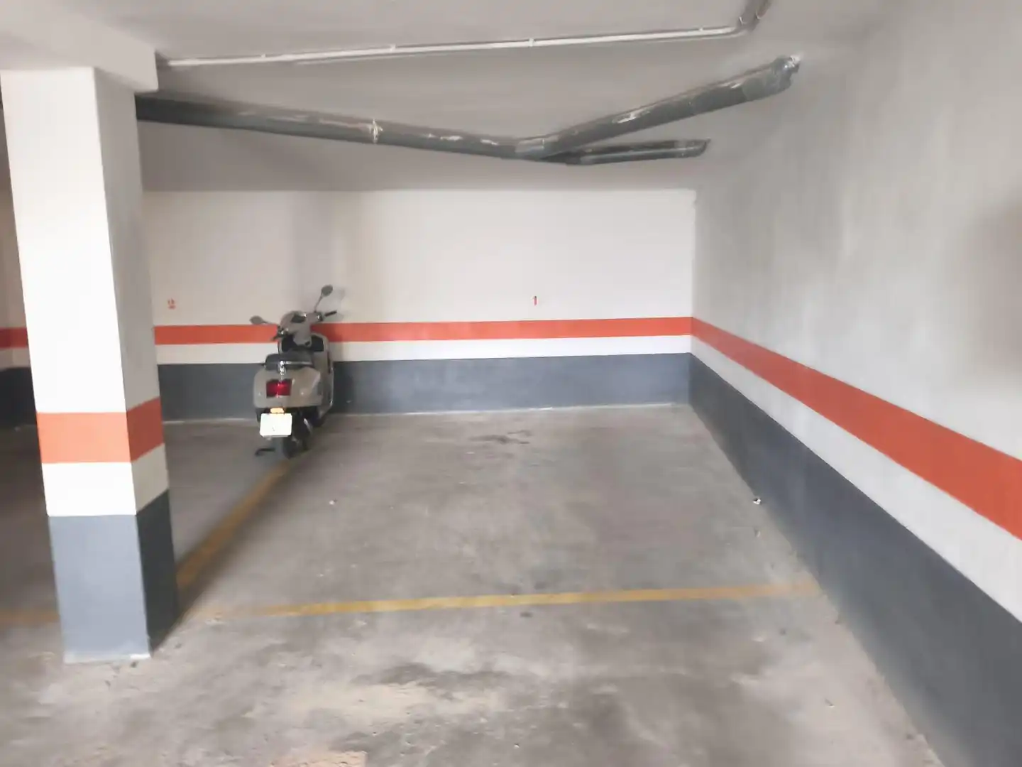 Parkplatz von Dachboden zum Verkauf in Pulianas mit Terrasse und Balkon