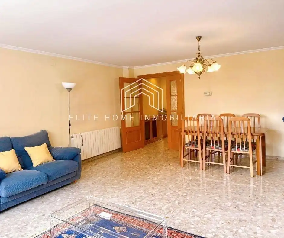 Detached homes for rent in Estación - Universidad