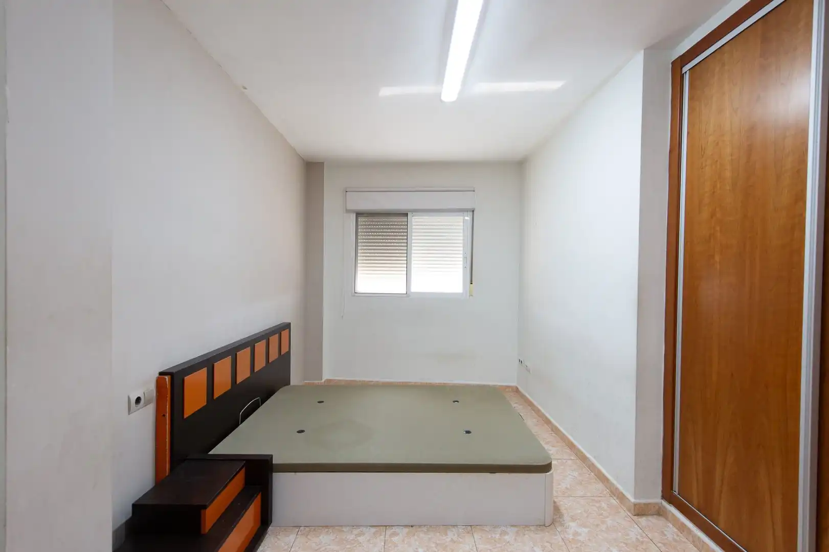 Dormitori de Apartament en venda en Alicante / Alacant amb Aire condicionat, Calefacció i Terrassa