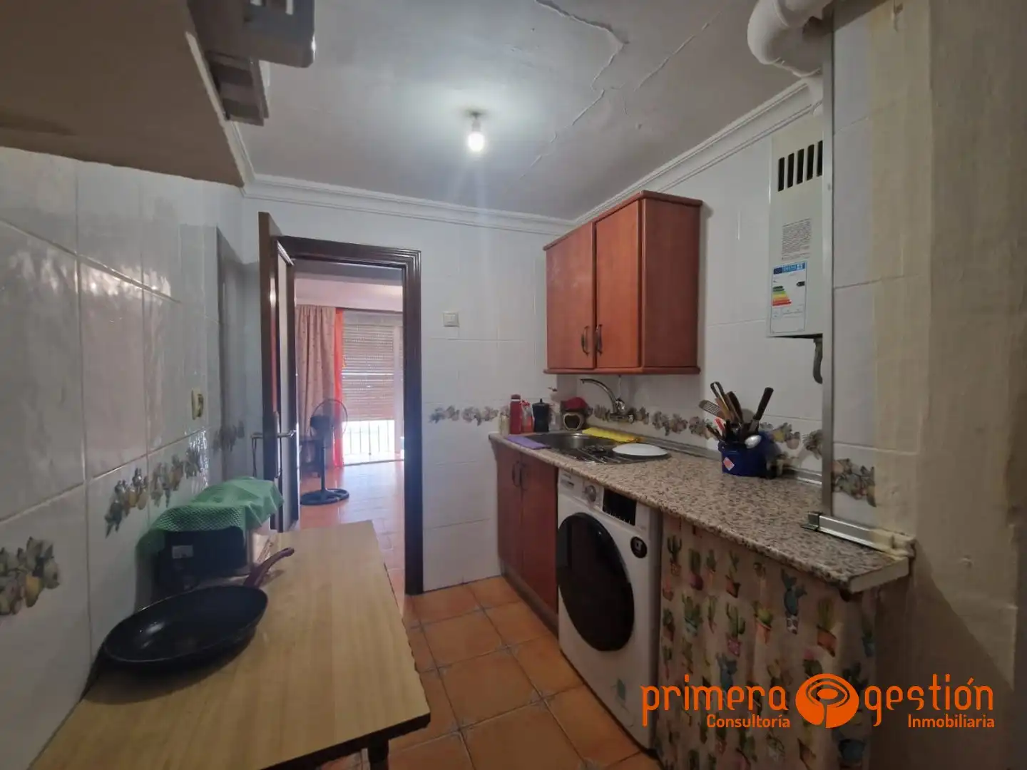 Kitchen of Flat for sale in Lora del Río  with Air Conditioner and Heating
