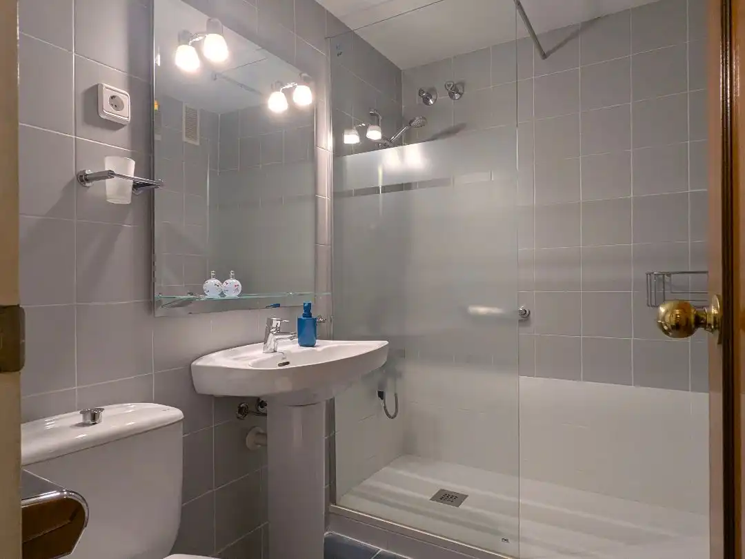 Flat with garden for sale in Carrer de Fructuós Gelabert 7, imagen 38