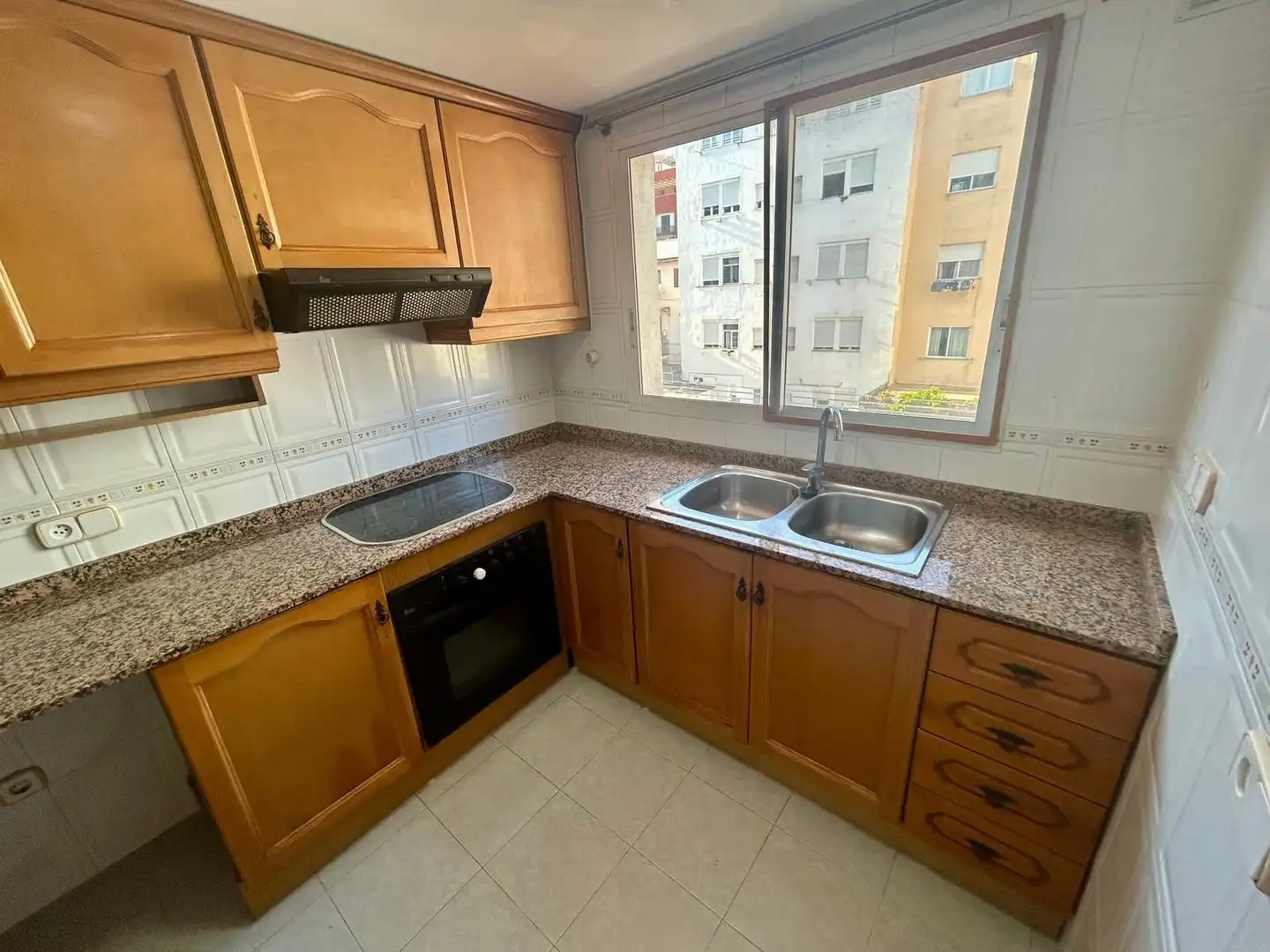 Flat with terrace to rent in Extramurs, imagen 11