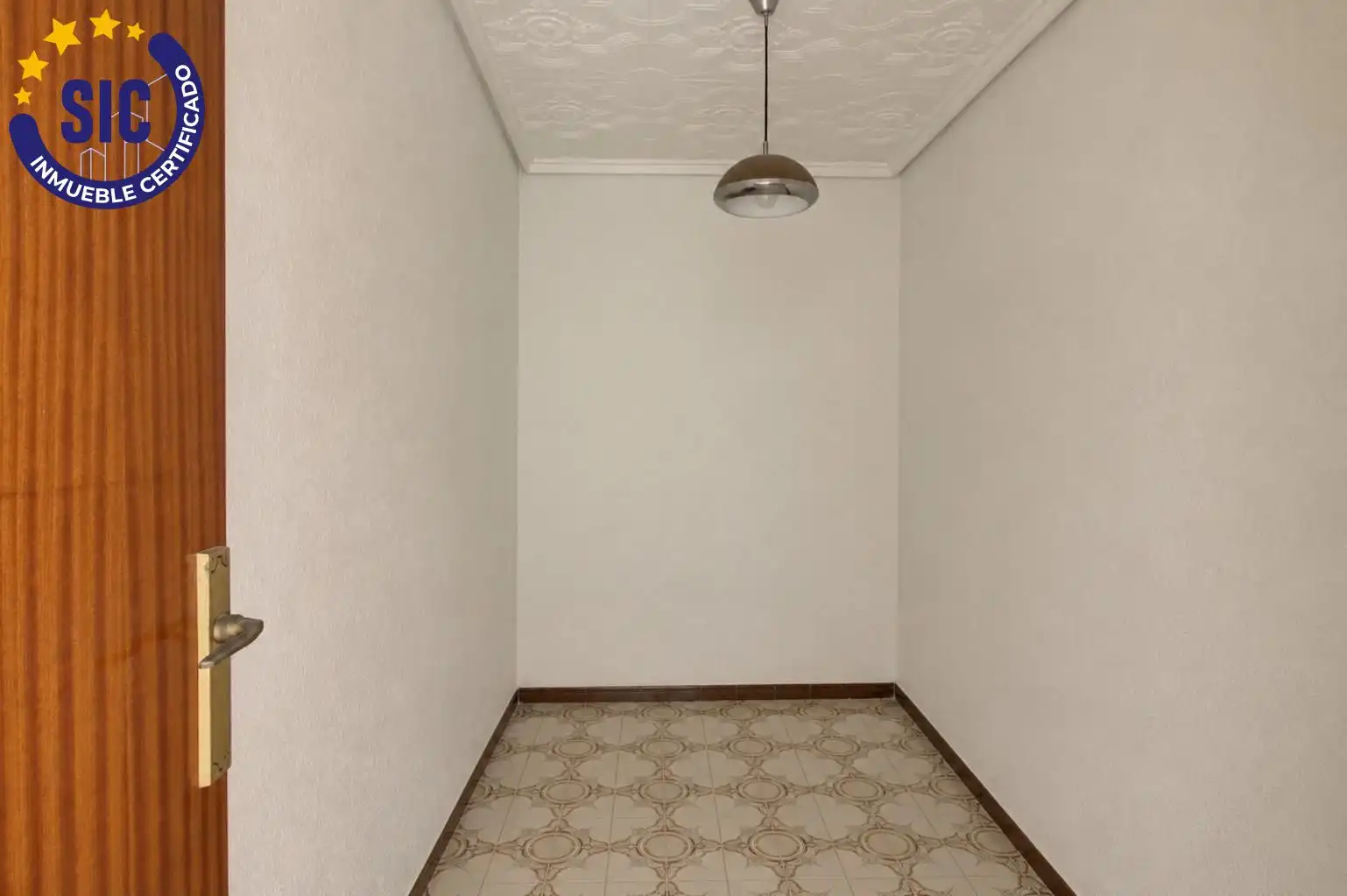 Dúplex en venta en Faura con Terraza, Trastero y Balcón