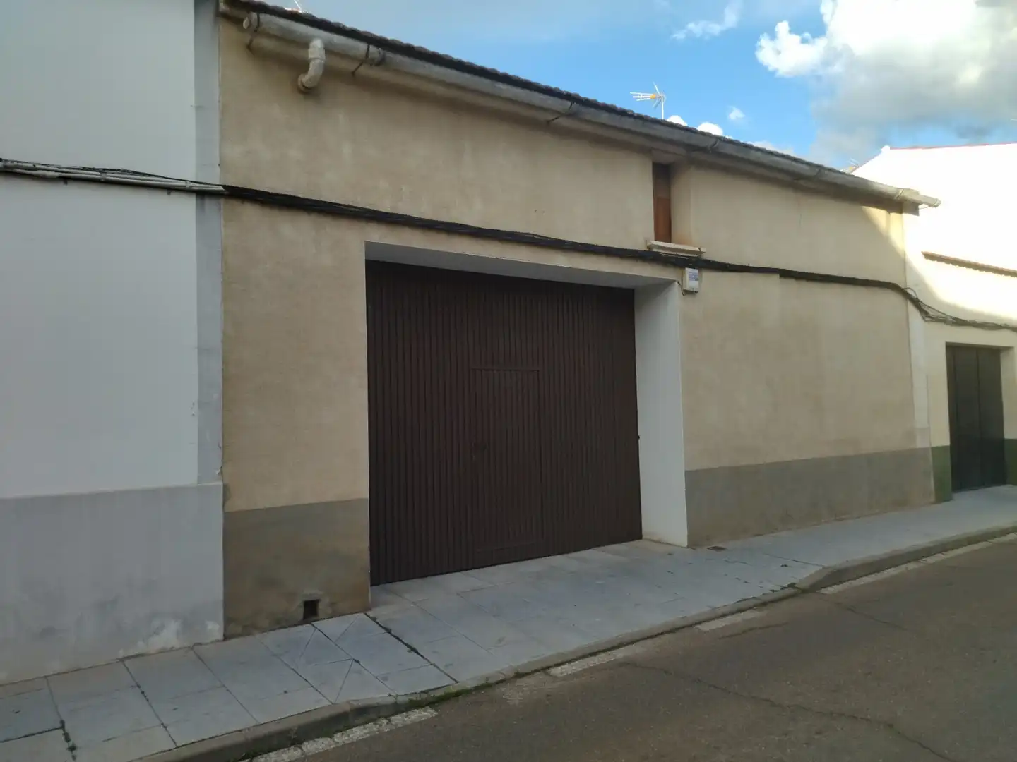 House for sale in Don Benito