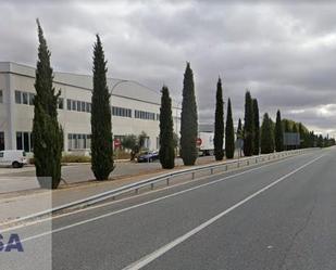 Vista exterior de Nau industrial en venda en Noblejas