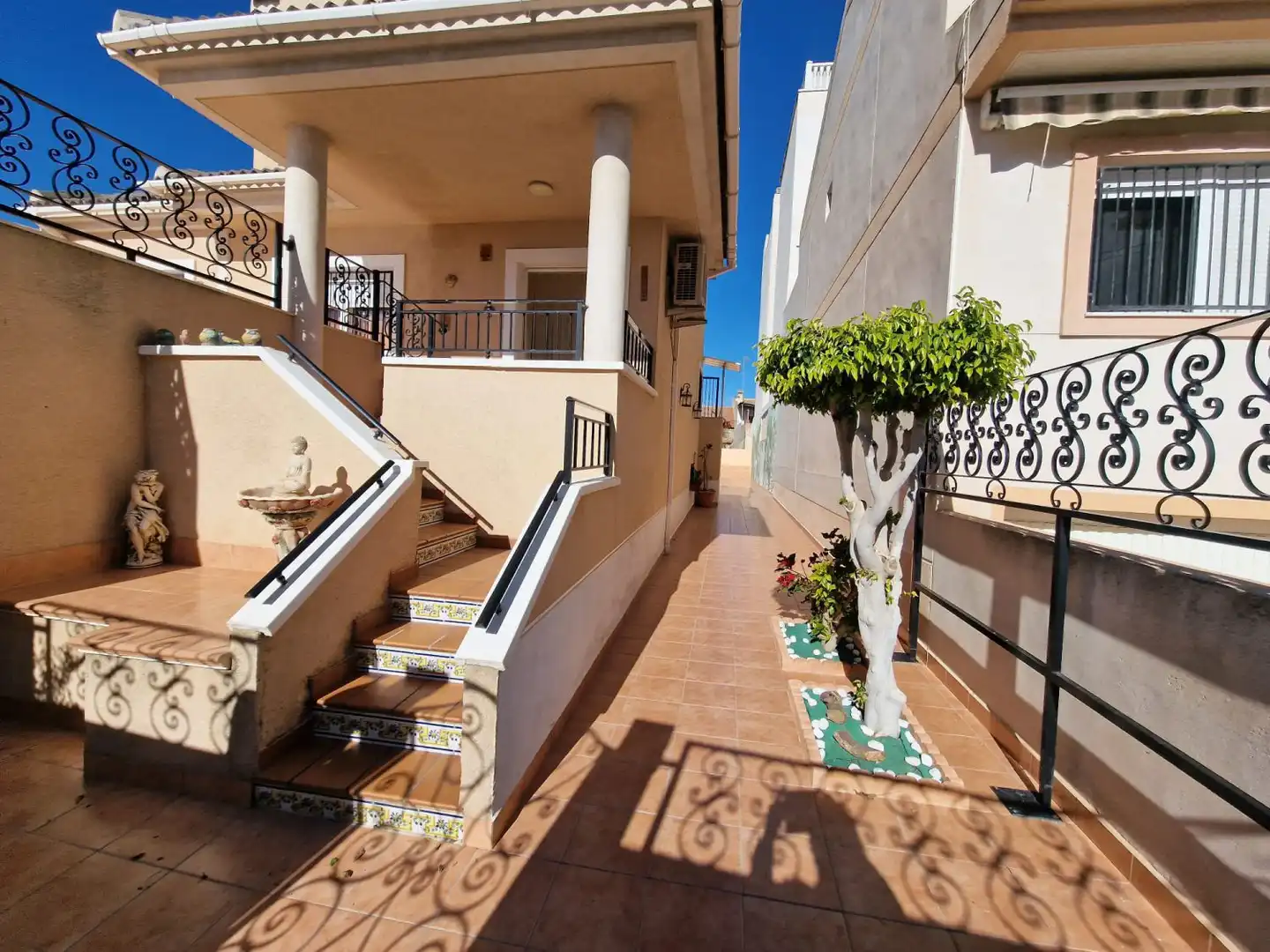 House for sale in Formentera del Segura