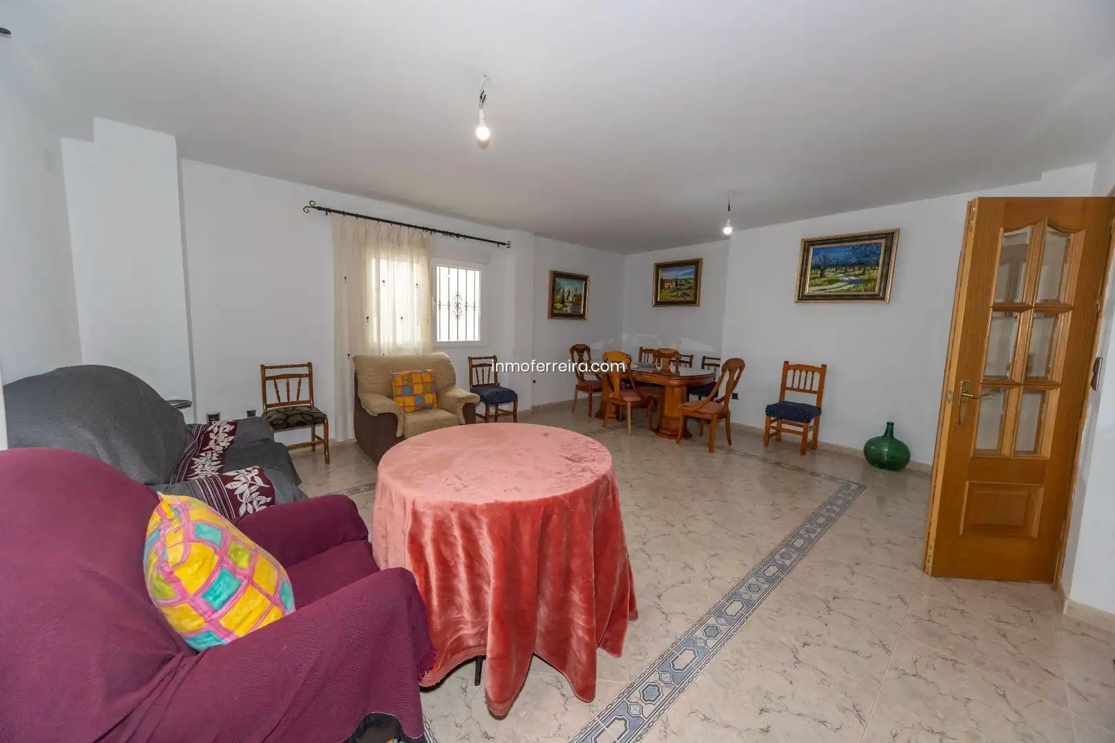 Houses for sale in Darro  with Storage room
