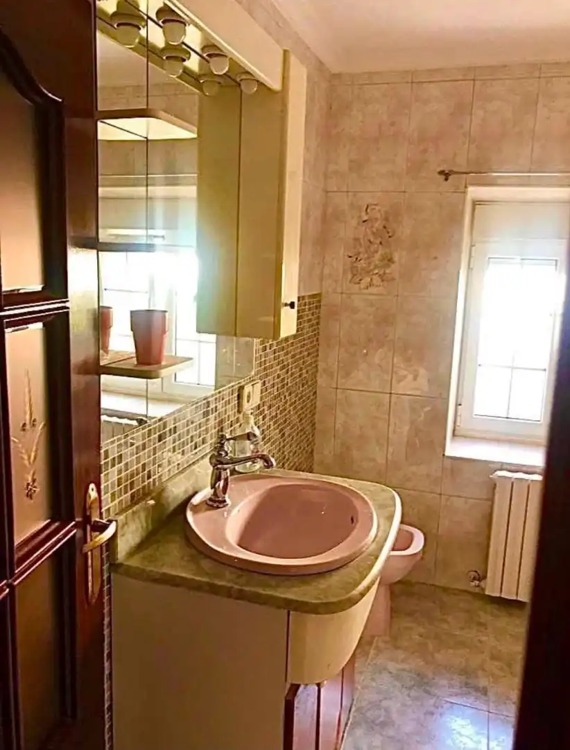 Bany de Casa o xalet de lloguer en Arenas de Iguña amb Calefacció, Parquet i Terrassa