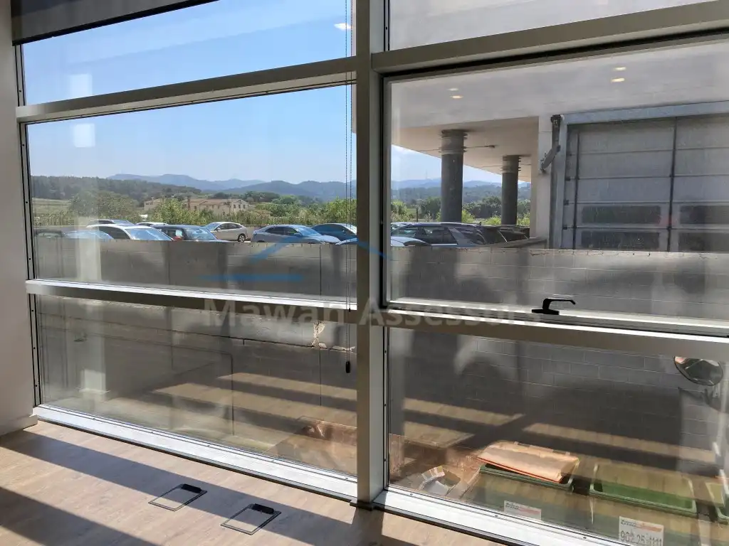 Oficina en venta en Avinguda de les Corts Catalanes, Roquetes - Can Magí
