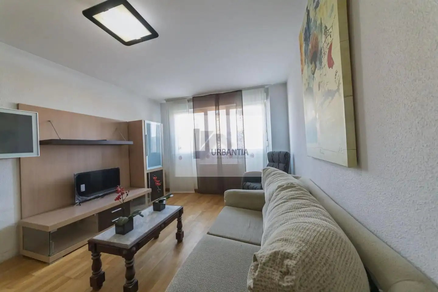 Sala de estar de Planta baja en venta en Larraga con Calefacción, Parquet y Terraza