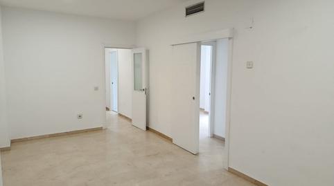 Foto 2 de Pis de lloguer a P.º Miguel Unamuno, Urbadiez - Entrepuentes, Sevilla