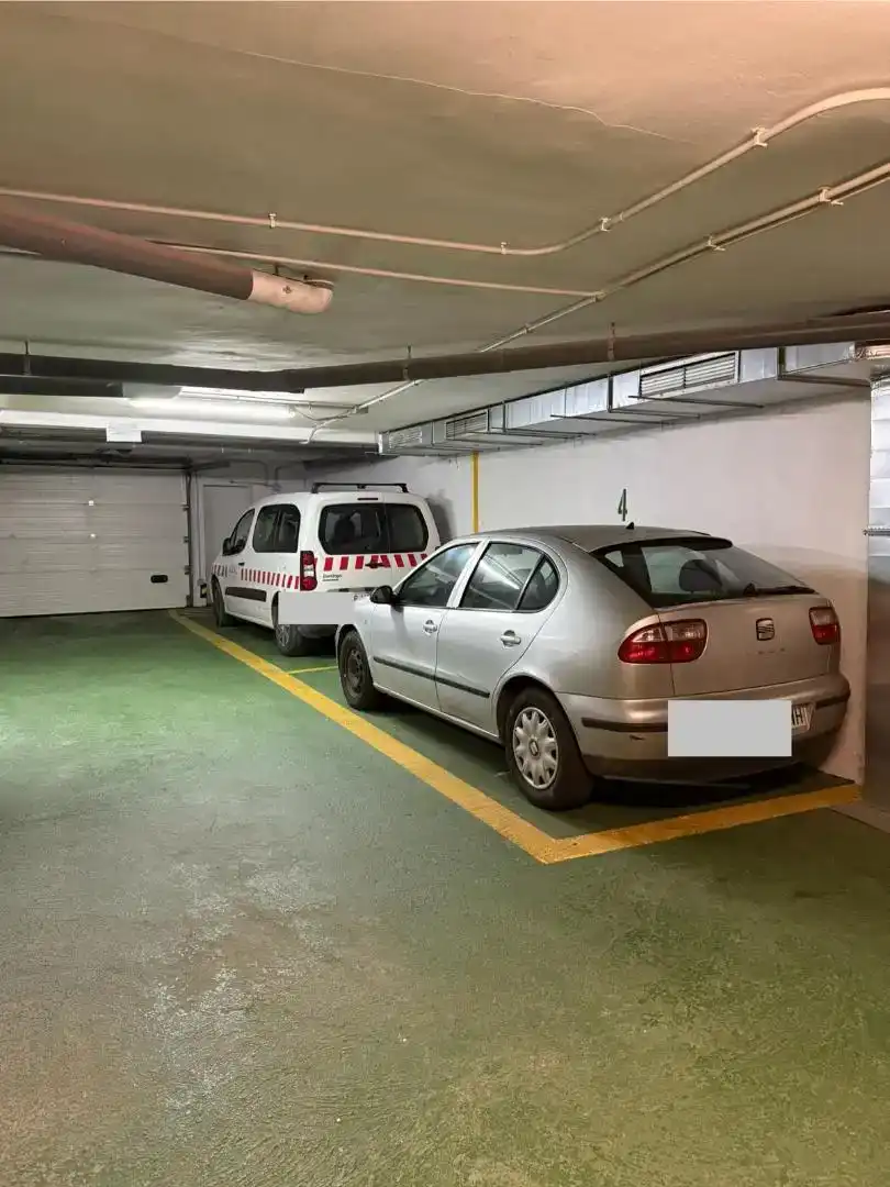 Parking de Garaje de alquiler en Sevilla