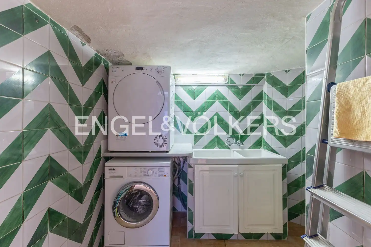 Cocina de Piso de alquiler en Valencia con Aire acondicionado, Calefacción y Terraza