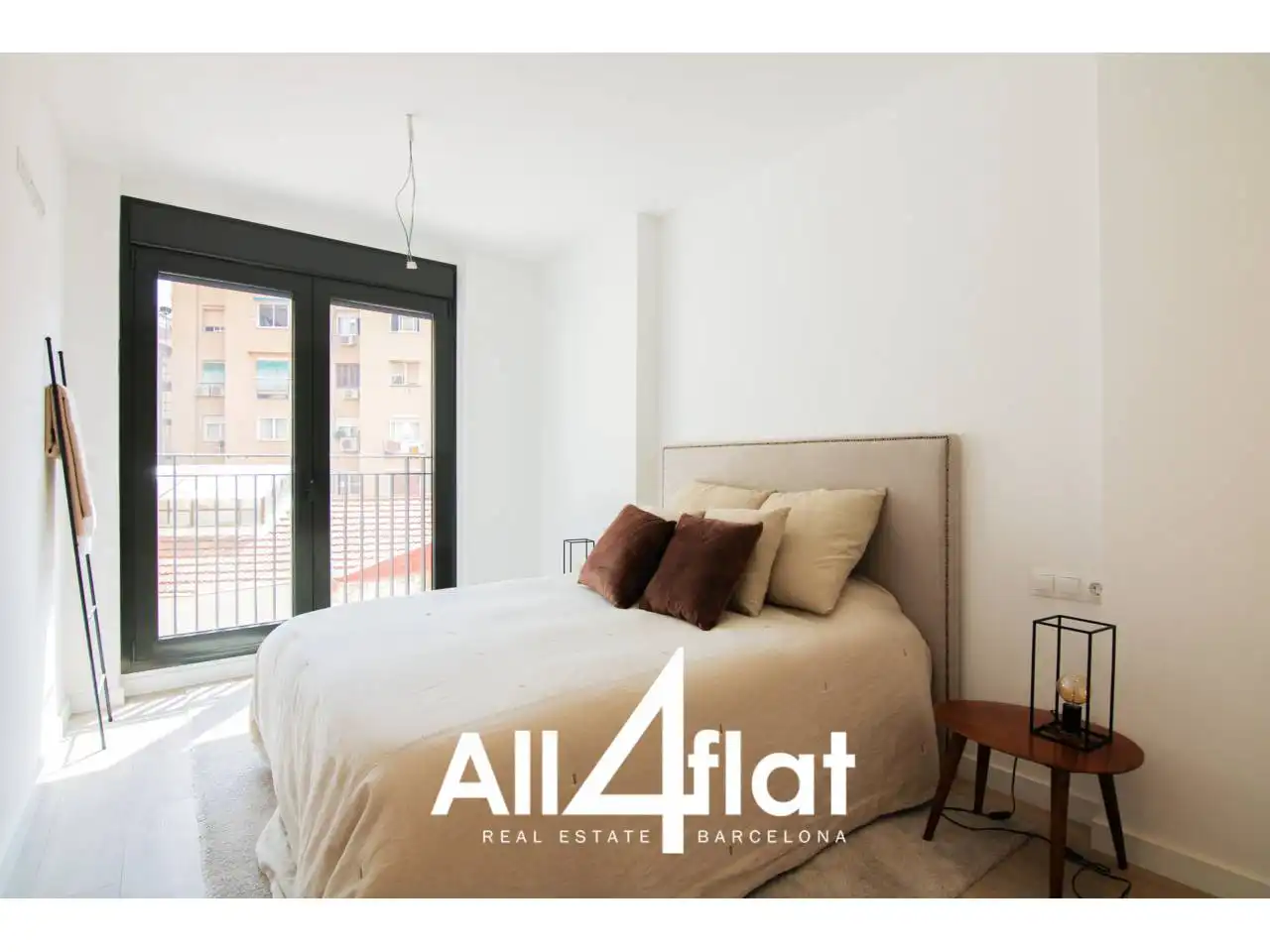 Bedroom of Flat for rent in Barcelona  with Air Conditioner, Heating and Parquet flooring