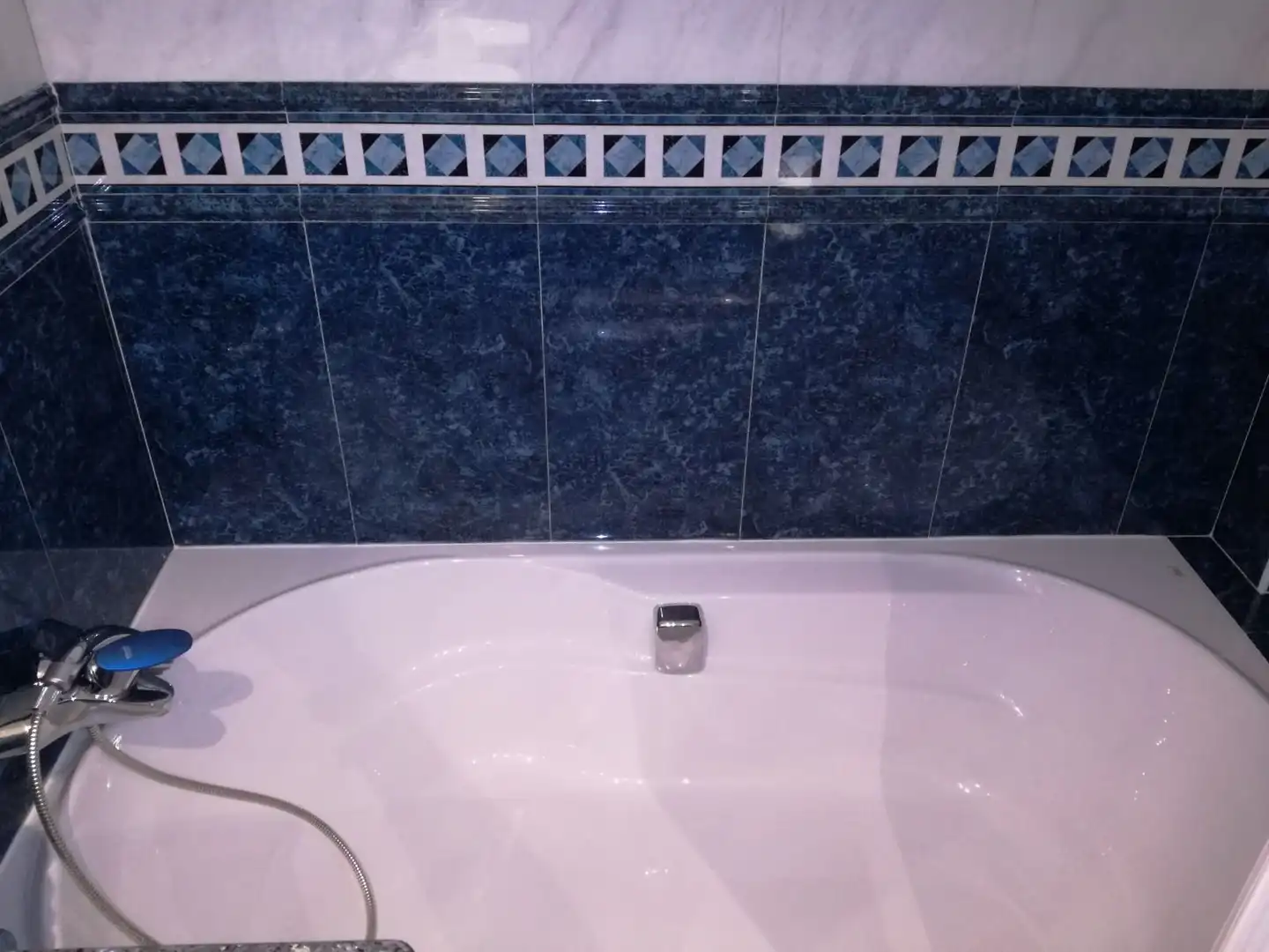Bathroom of Flat for sale in Ronda  with Air Conditioner, Heating and Storage room