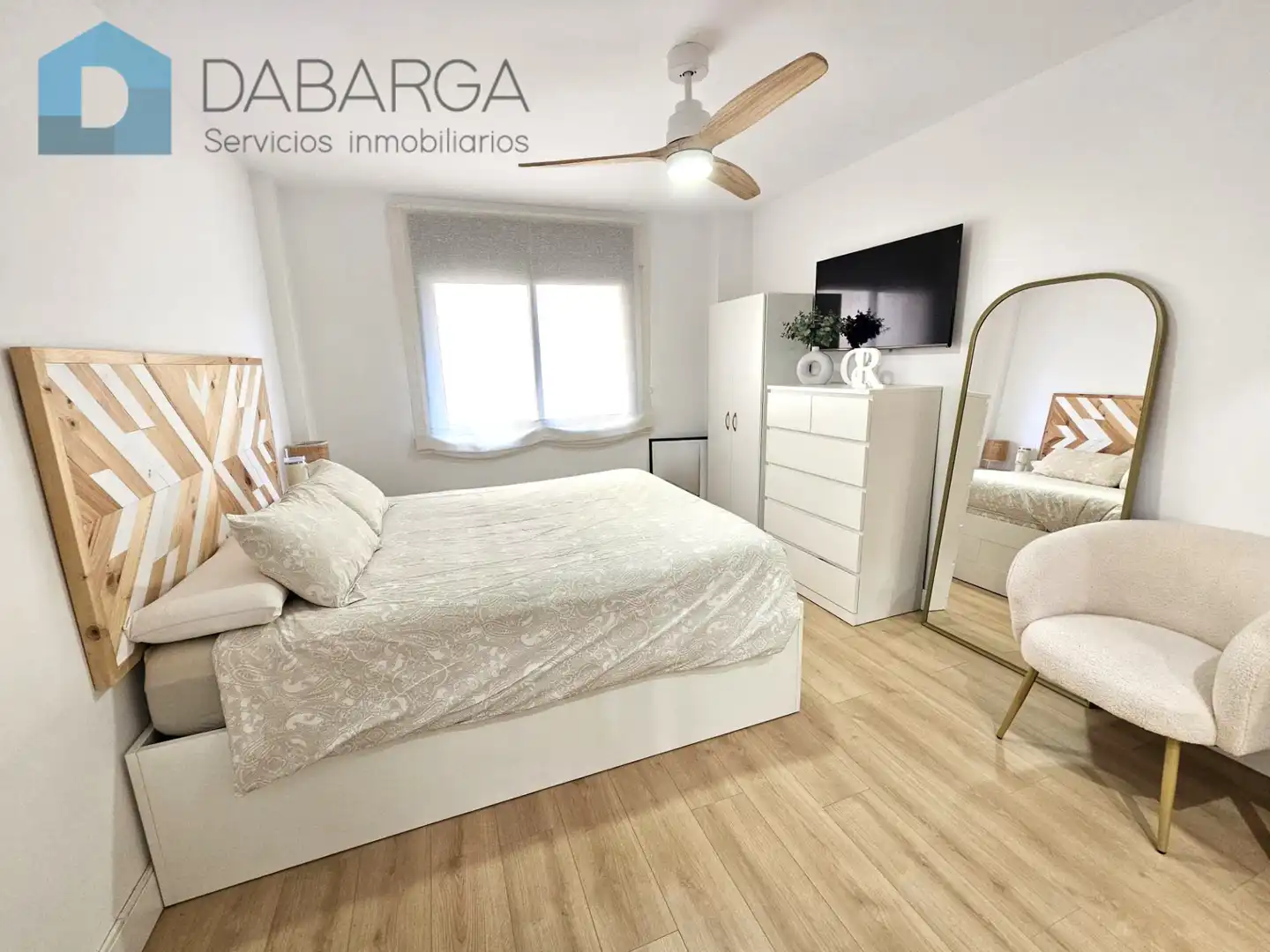 Schlafzimmer von Wohnung zum Verkauf in Molins de Rei mit Klimaanlage, Heizung und Parkett