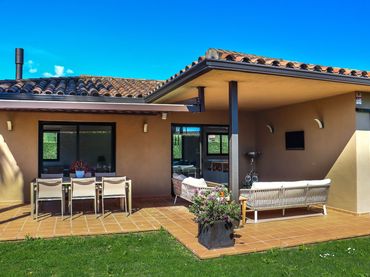 Casa con piscina in vendita a Mas Frigol