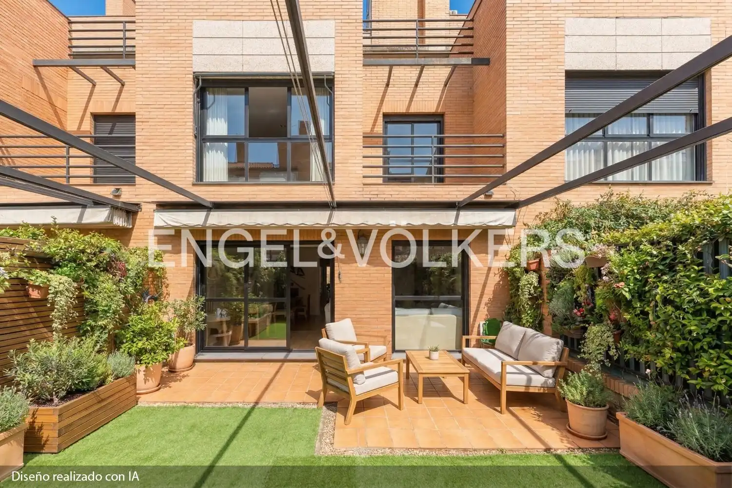 Terraza de Casa o chalet en venta en Madrid con Aire acondicionado, Calefacción y Jardín privado