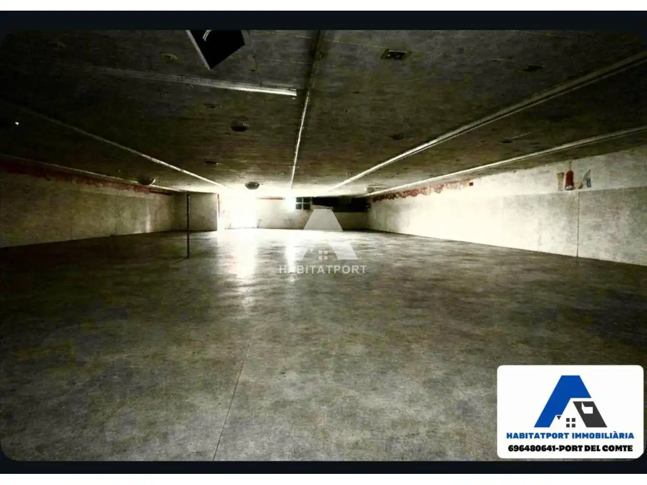 Local comercial en venda a Berga, imagen 6