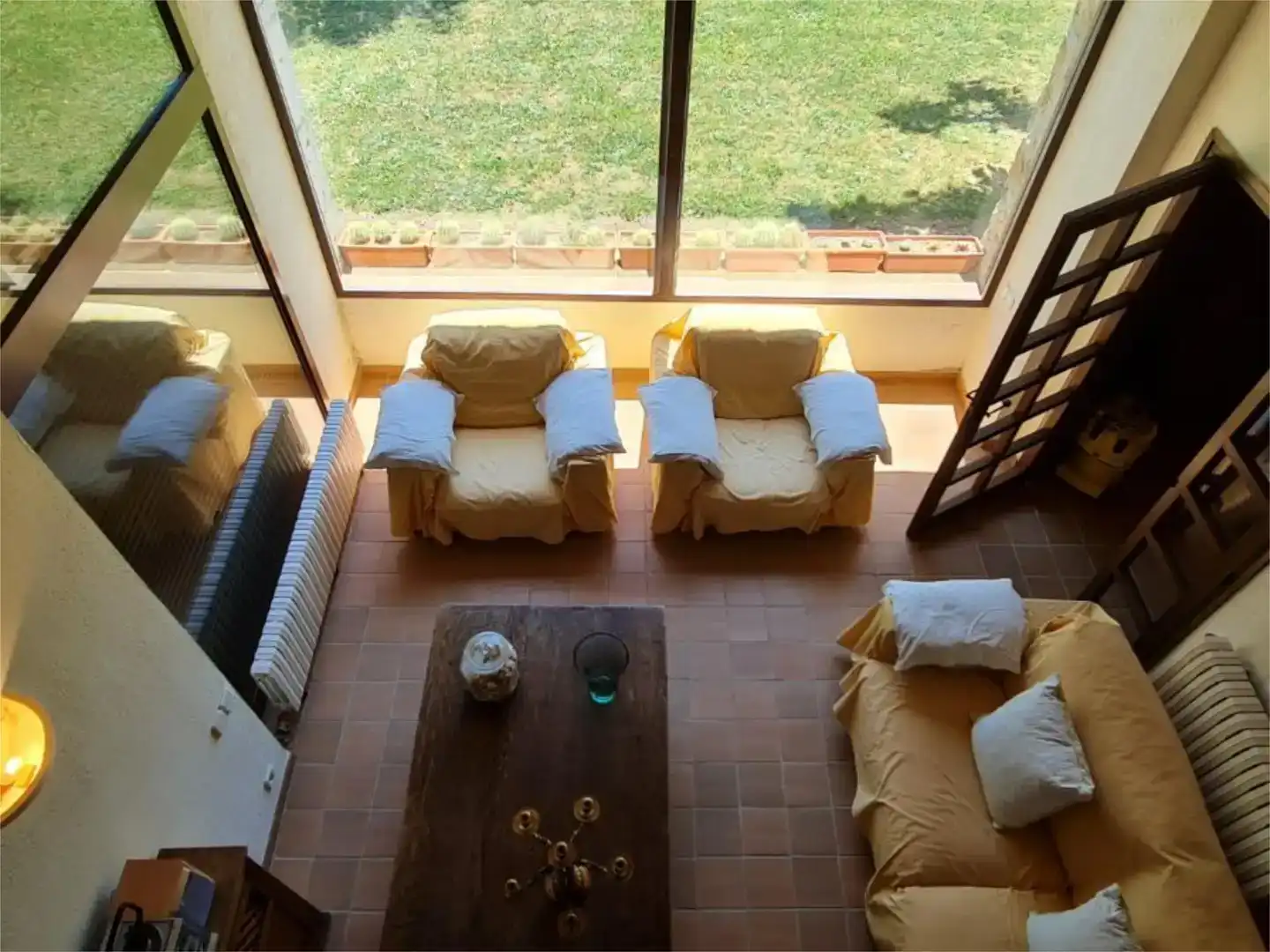 Sala d'estar de Finca rústica en venda en Cassà de la Selva amb Balcó